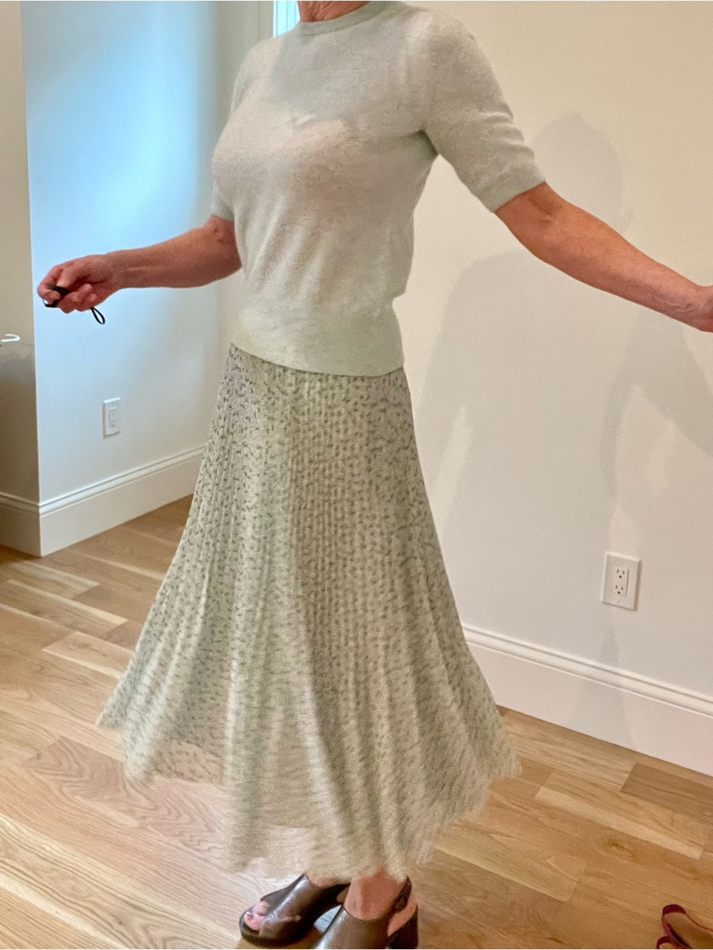 Aritzia Wilfred mint green print A-Line Midi Skirt